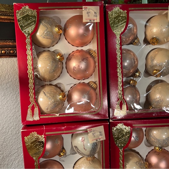 Rare Vintage VICTORIA Collection Christmas glass ornaments lot 30 ornaments USA - Picture 2 of 11